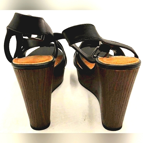 Brand New!!!GIANI BINI Women's SIZE 9.5 Black Wedge Sandals - Picture 5 of 9